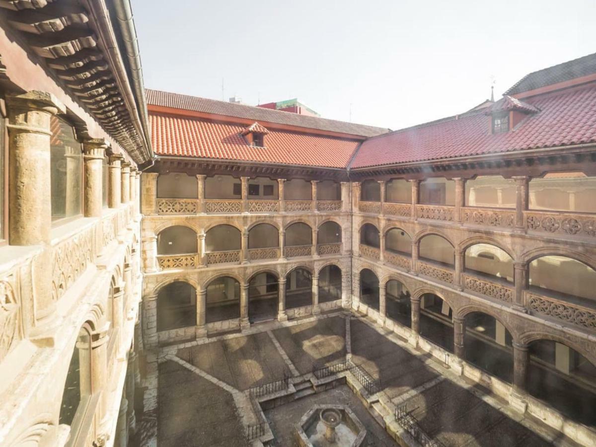 Claustro Las Francesas Siglo XV Valladolid Luaran gambar